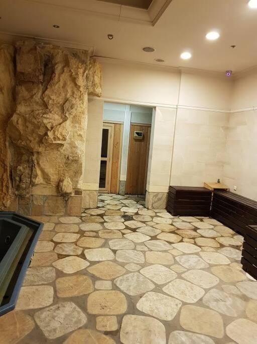 La-Palmore Luxury Apart-Residense Resort With Pool First Line Sea Side Eilat Dış mekan fotoğraf