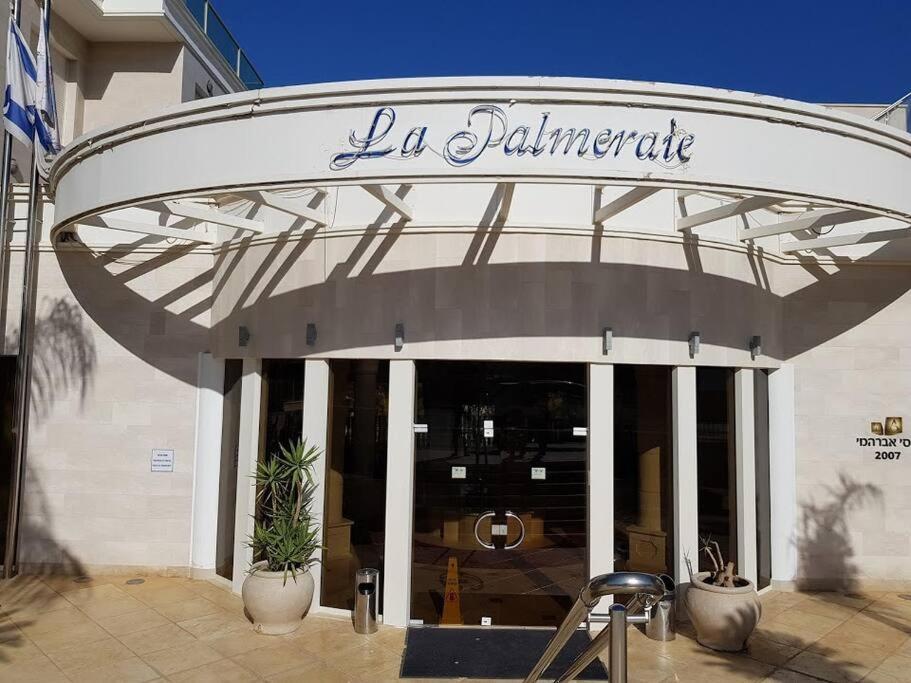 La-Palmore Luxury Apart-Residense Resort With Pool First Line Sea Side Eilat Dış mekan fotoğraf